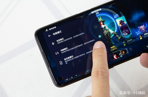 如何用手机玩英雄联盟